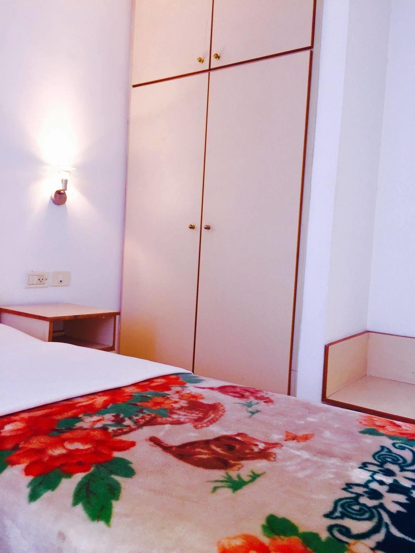 Al Salam Hotel Витлеем Екстериор снимка